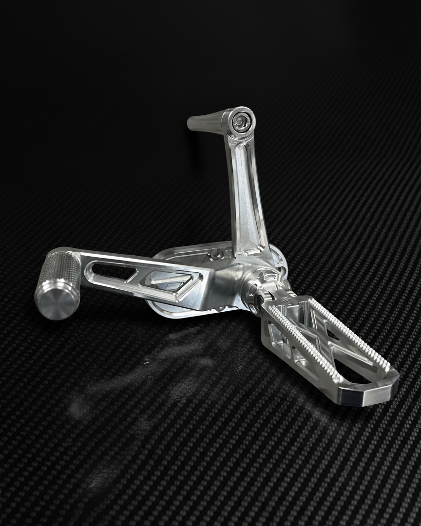 Harley Softail Mid Controls Slotted (99-06) – Famous Fabricator