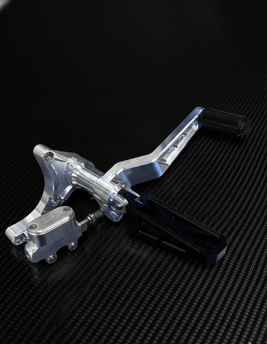 Harley Touring Mid Controls Slotted (17-up)