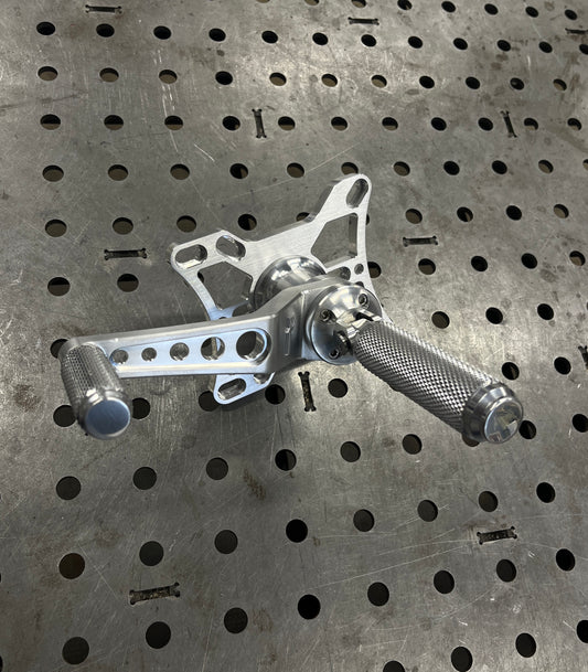 Harley Evo Mid Controls Speed Holes