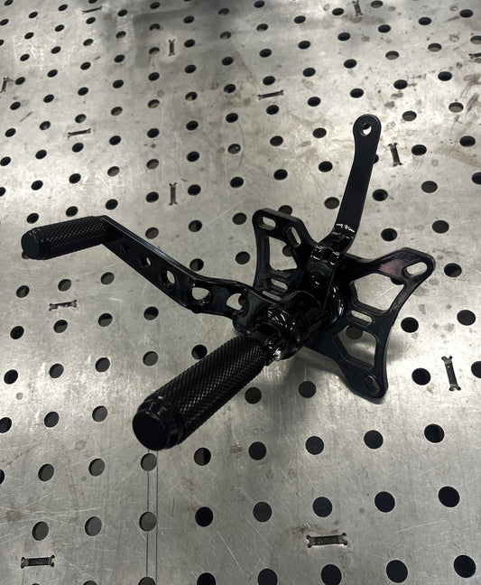 Harley Evo Mid Controls Full Stainless Black