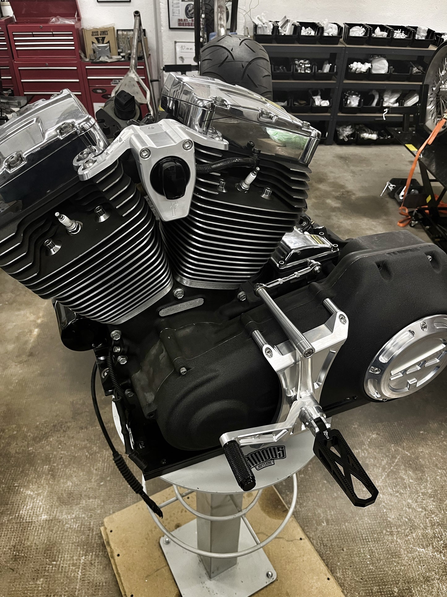Harley Dyna Top Motor Mount from 06 - Up