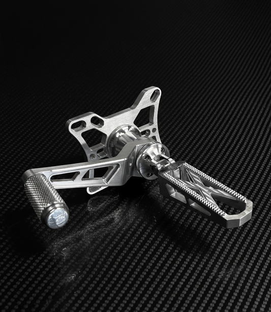 Harley Evo Mid Controls Slotted