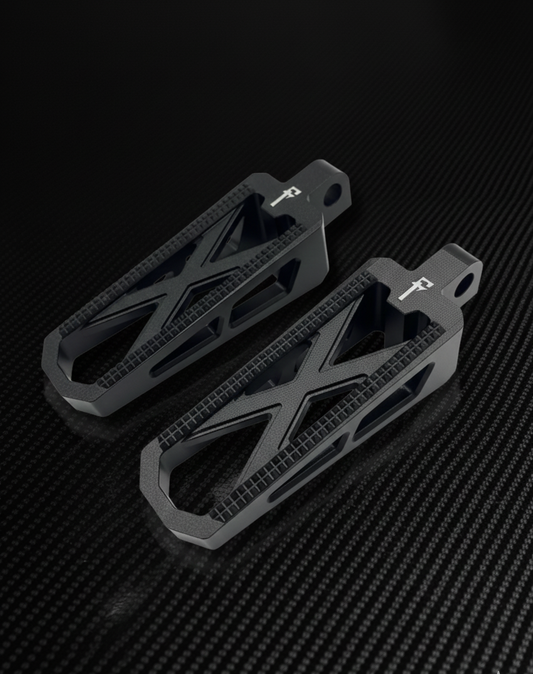 Famous Trap Pegs Black