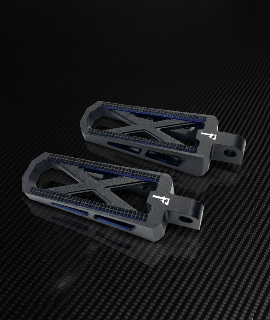 Famous Trap Pegs Black