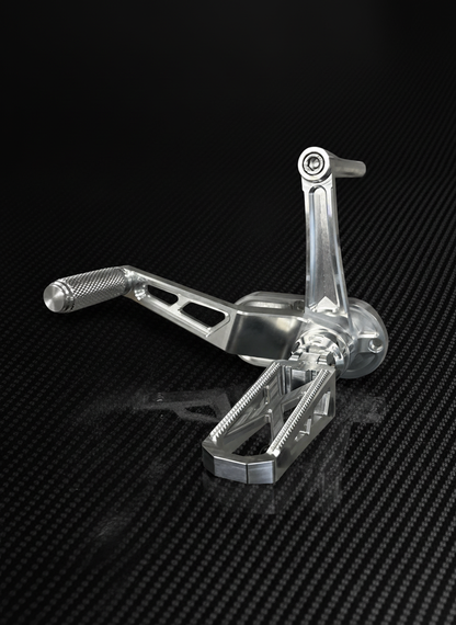 Harley Dyna Mid Controls Slotted (99-06)