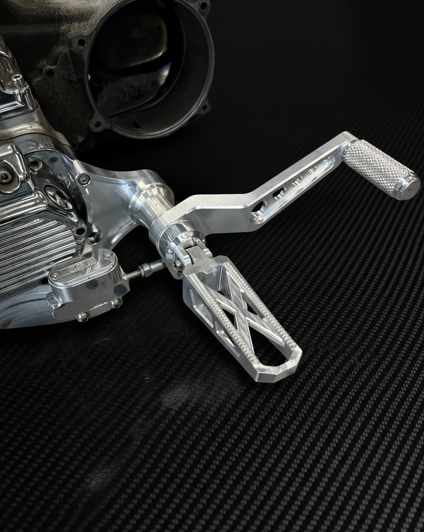 Harley Dyna Mid Controls Speed Holes (91-98)