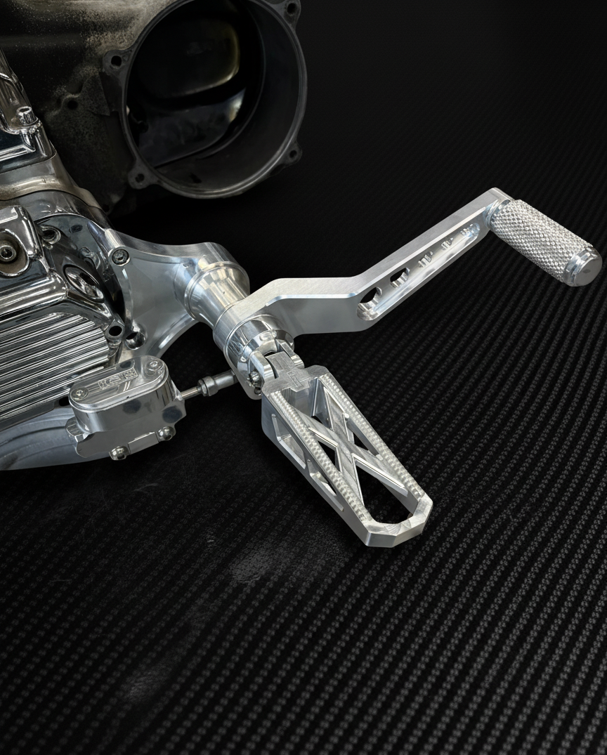 Harley Dyna Mid Controls Slotted (99-06)