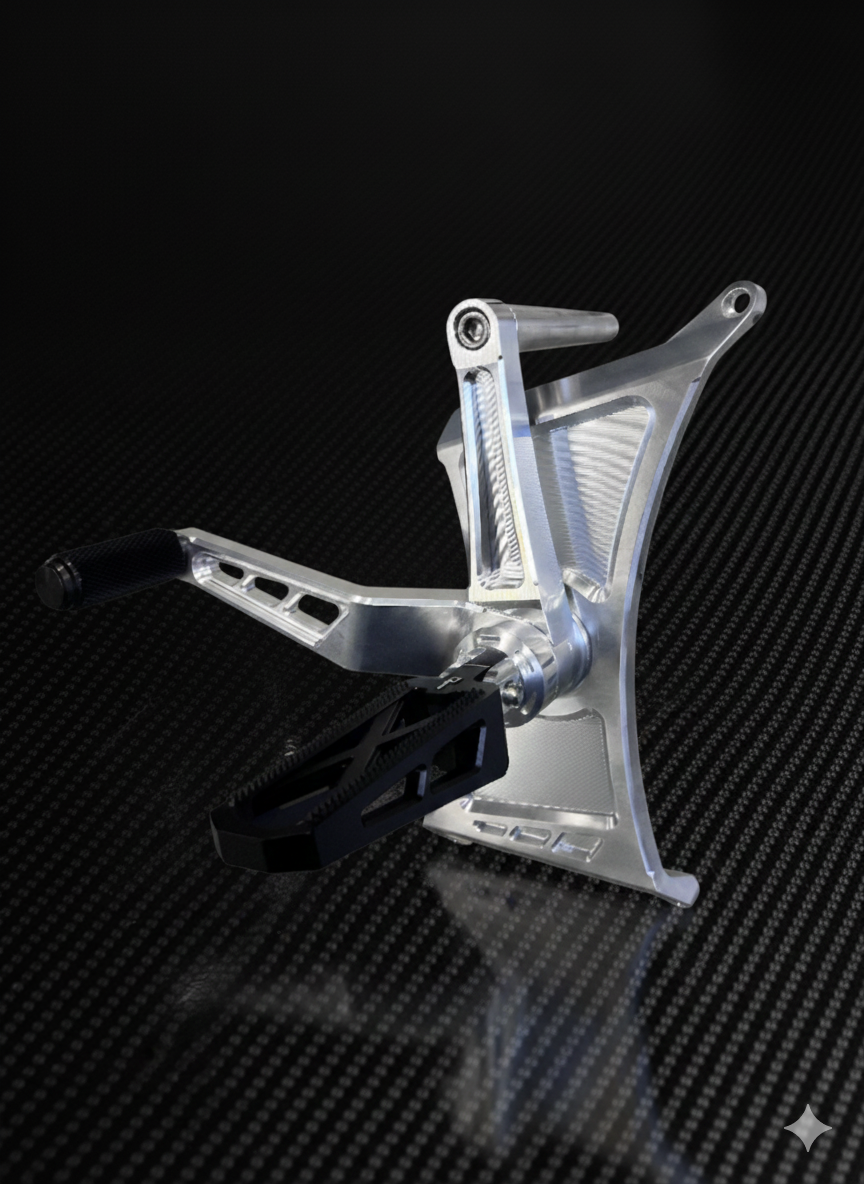 Harley Softail M8 Mid Controls