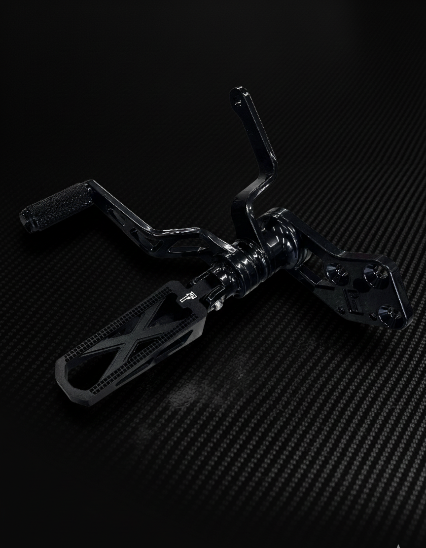 Harley Stainless Forward Controls Black