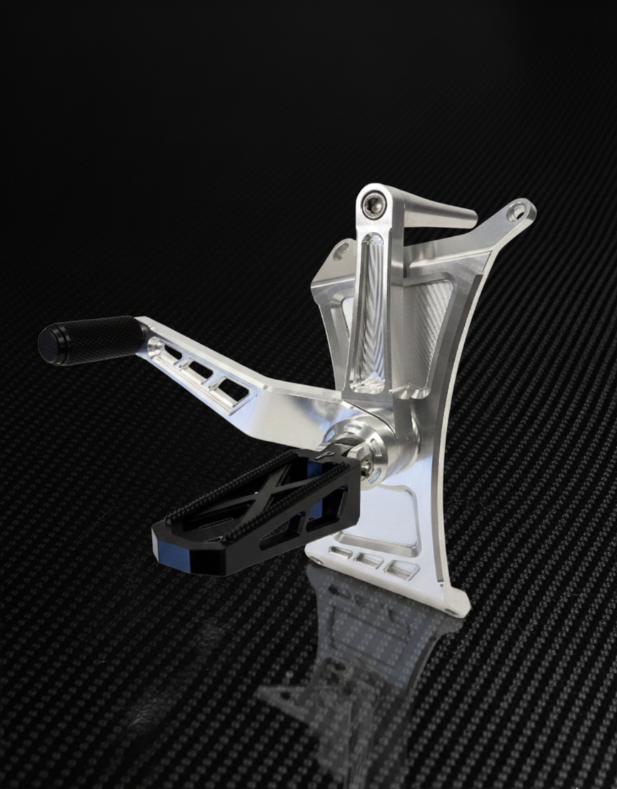 Harley Touring Mid Controls Slotted (07-16)