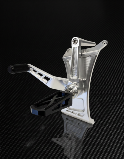 Harley Touring Mid Controls Slotted (07-16)