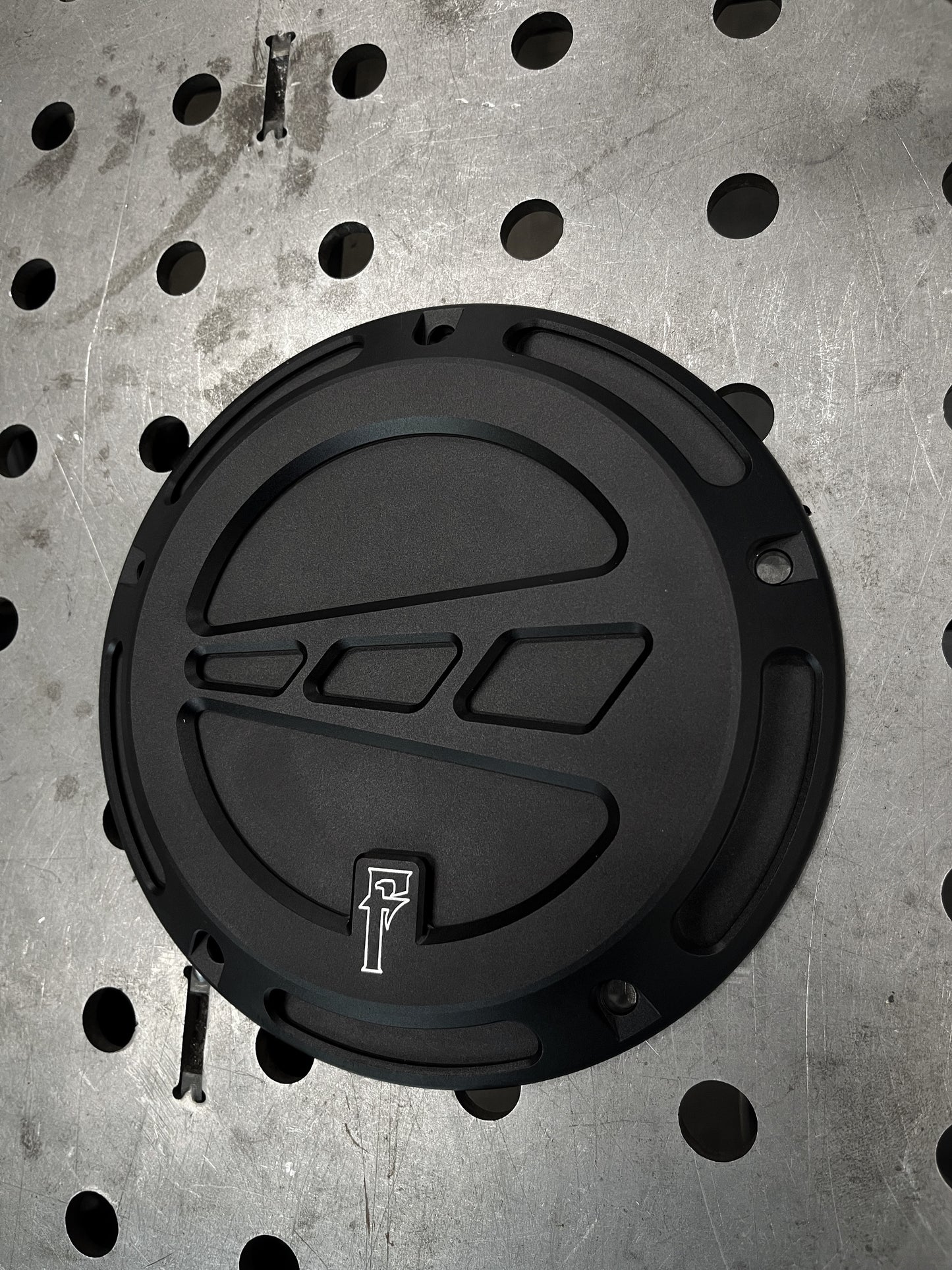 Derby Cover Twin Cam 1999-2017 Slotted black